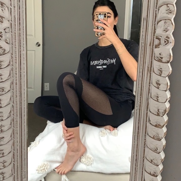 Lululemon laser cut leggings - Picture 4 of 4